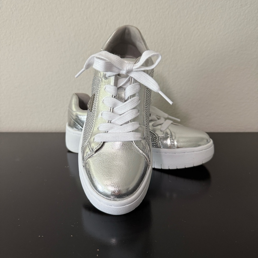 Guess Metallic Silver Sneakers with White Soles - Picture 6 of 6